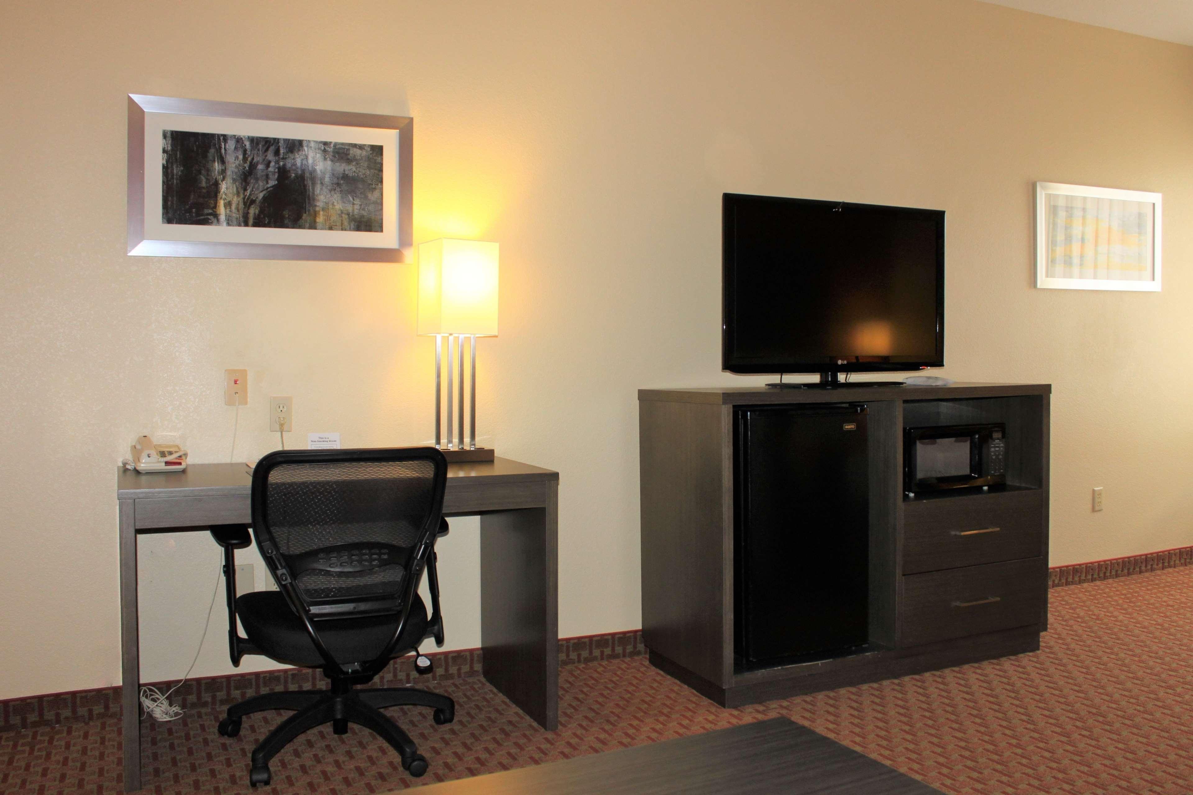 Best Western Plus North Houston Inn & Suites Εξωτερικό φωτογραφία