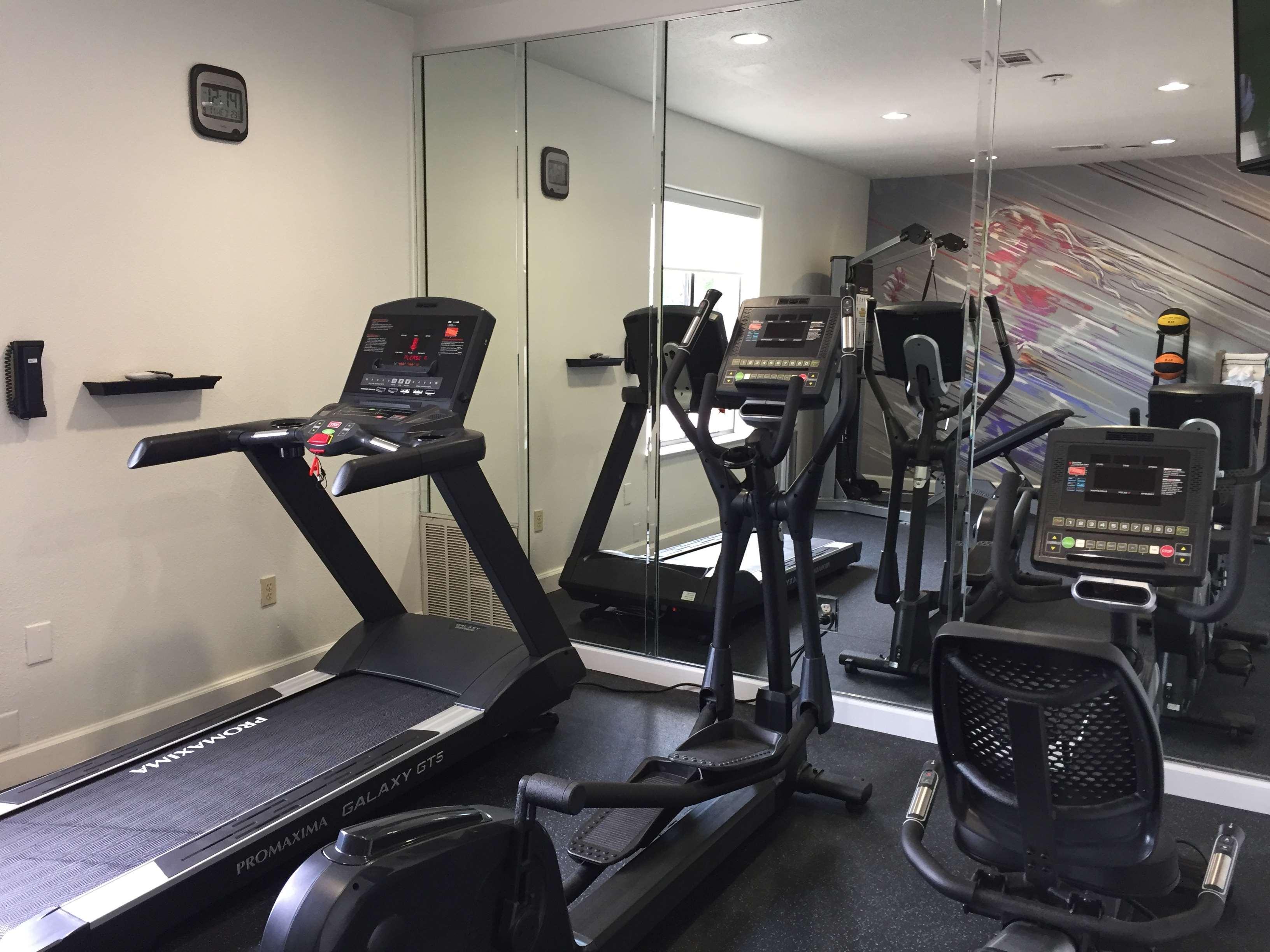 Best Western Plus North Houston Inn & Suites Εξωτερικό φωτογραφία
